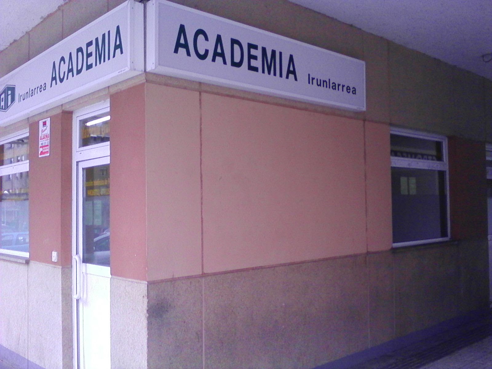 (c) Academiairunlarrea.com